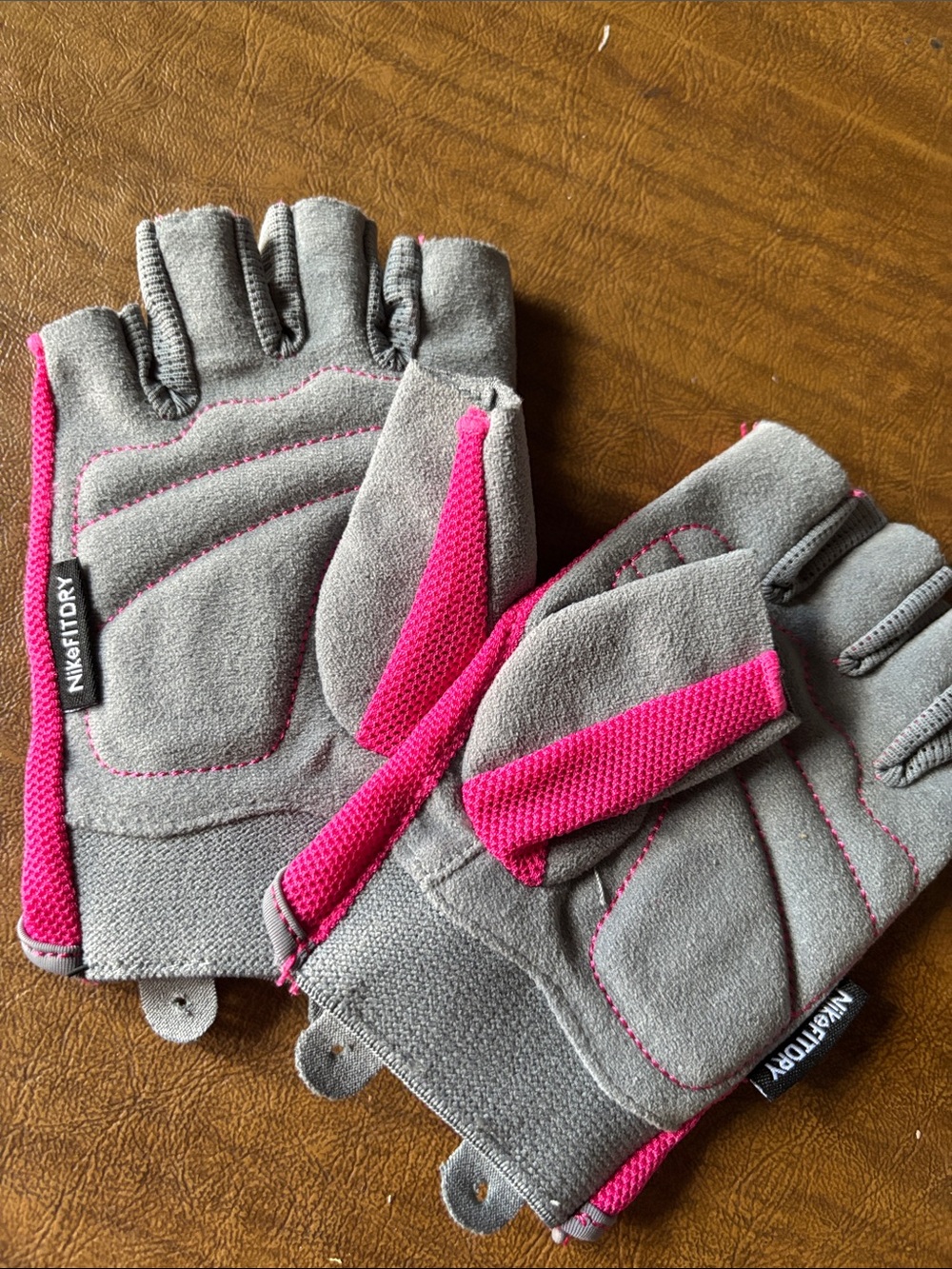 Nike Fitdry Gray and Pink Half-Finger Golf/Training Gloves